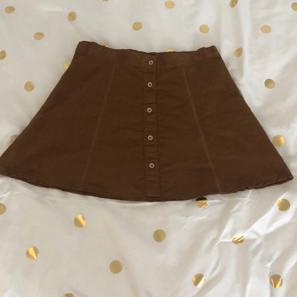 Brown skirt